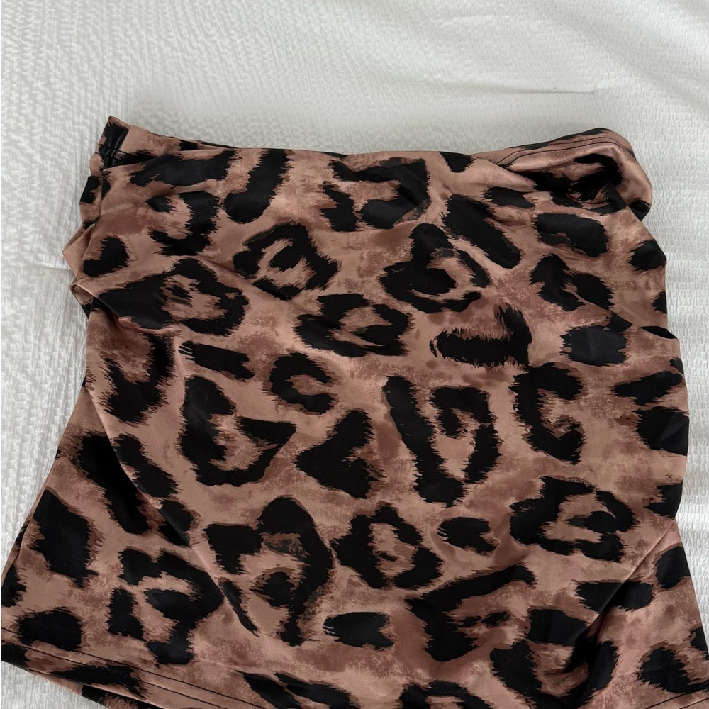 Forever 21 Brown and Black Leopard Mini Skirt